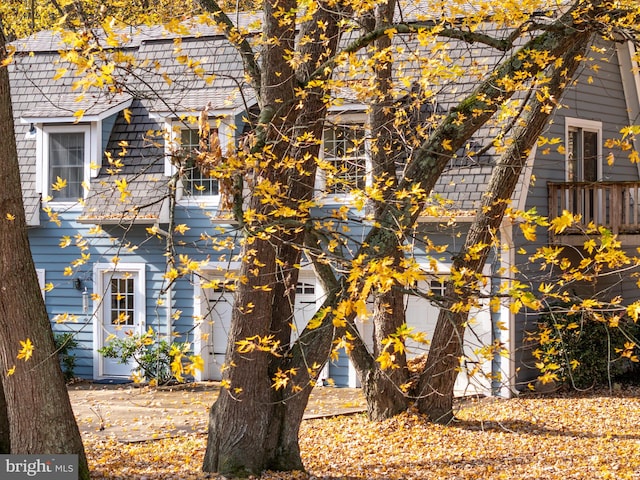 view of home's exterior