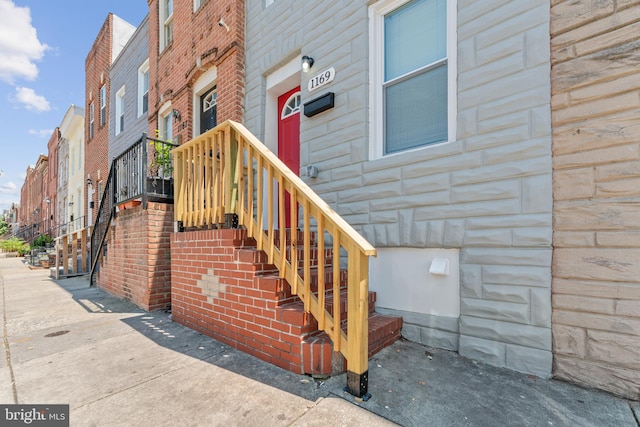 view of property entrance