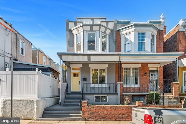 view of front of house featuring a porch