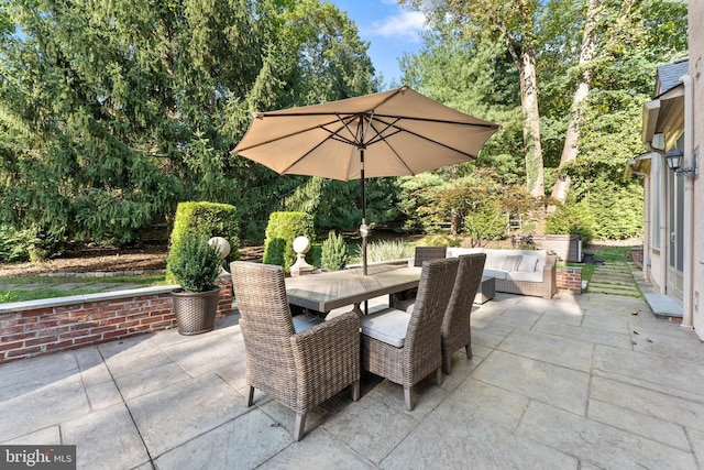 view of patio / terrace with outdoor lounge area