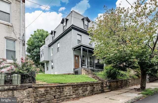 view of front of property with covered porch