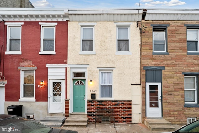 view of townhome / multi-family property