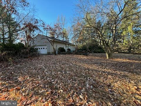 view of property exterior