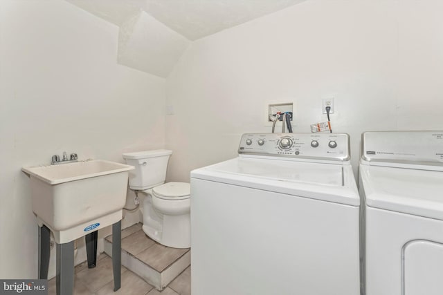 laundry area featuring washer and dryer