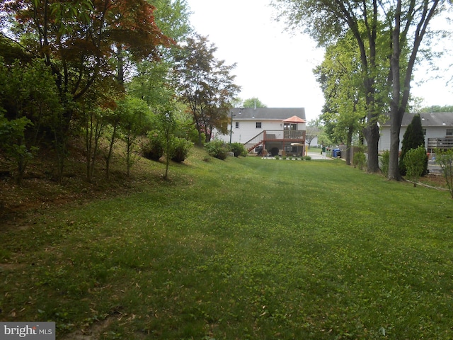 603 Bloomfield Dr, Westampton, NJ 08060 - view of green lawn with a wooden deck and stairway