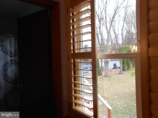 603 Bloomfield Dr, Westampton, NJ 08060 - view of doorway to outside