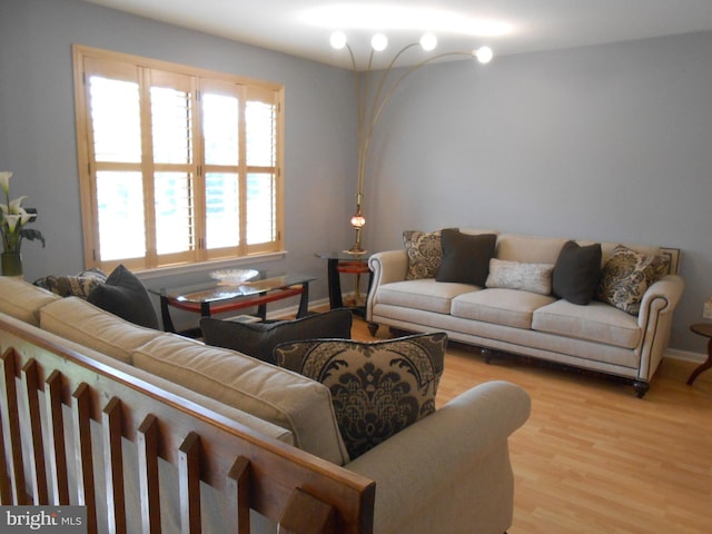 603 Bloomfield Dr, Westampton, NJ 08060 - living room featuring light wood finished floors and baseboards