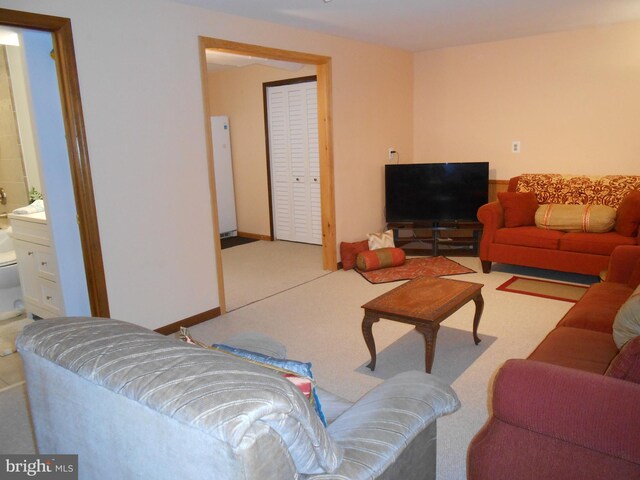 603 Bloomfield Dr, Westampton, NJ 08060 - view of living area