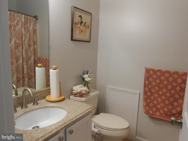 603 Bloomfield Dr, Westampton, NJ 08060 - full bathroom featuring toilet and vanity