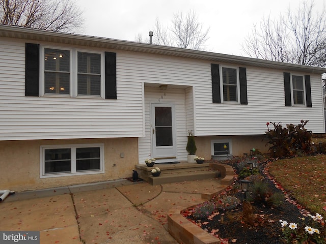 603 Bloomfield Dr, Westampton, NJ 08060 - back of house featuring a patio