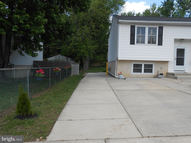 603 Bloomfield Dr, Westampton, NJ 08060 - view of home's exterior featuring a patio