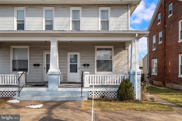 view of front of property with a porch