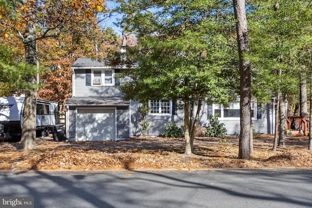 view of front facade with a garage