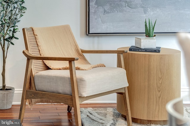 living area featuring hardwood / wood-style flooring