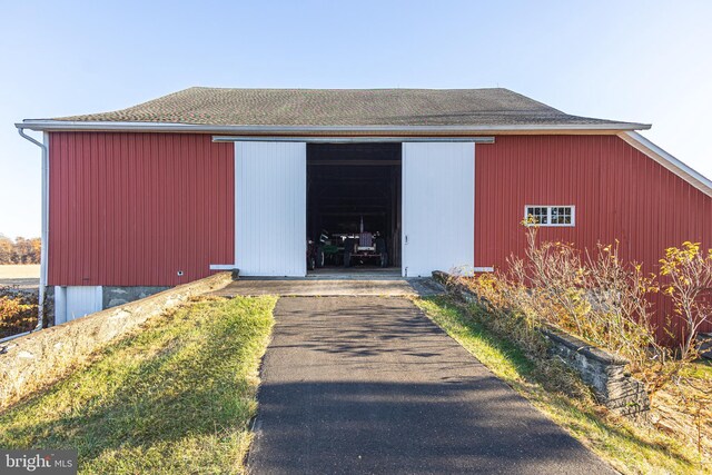 2209 Swamp Rd, Furlong, PA 18925 - view of patio with ceiling fan
