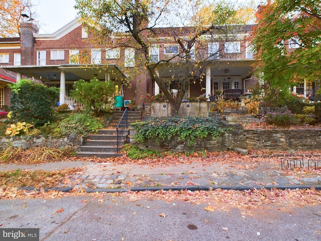 multi unit property with covered porch