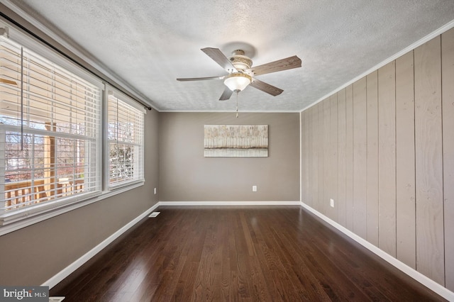 174 Robin Ln, Harpers Ferry, WV 25425 - spare room with a textured ceiling, wood finished floors, baseboards, ceiling fan, and crown molding