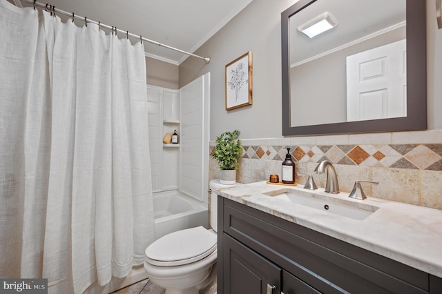174 Robin Ln, Harpers Ferry, WV 25425 - full bath featuring crown molding, toilet, shower / bath combo, and vanity