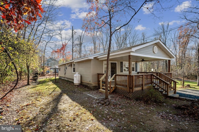 view of front of property with a porch