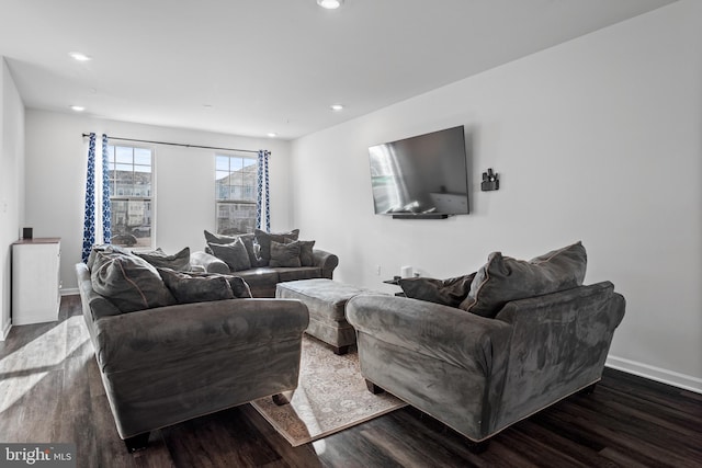 8510 Randell Ridge Rd, Frederick, MD 21704 - living area featuring dark wood-type flooring, recessed lighting, and baseboards