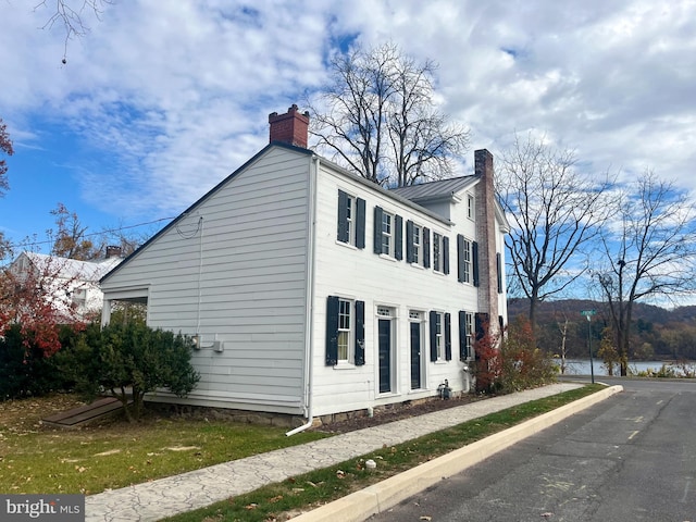 view of side of property