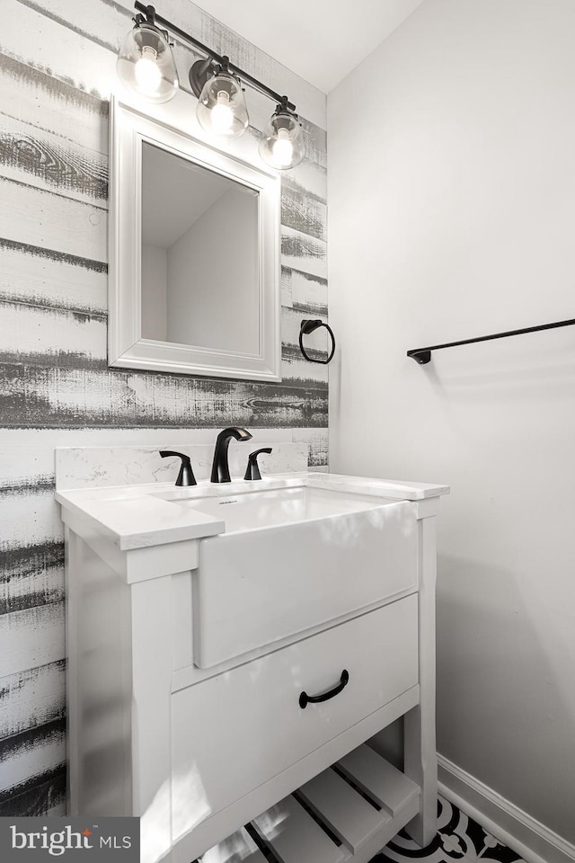 bathroom featuring vanity