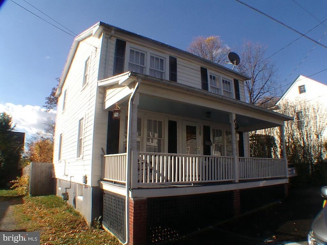 view of front facade with a porch