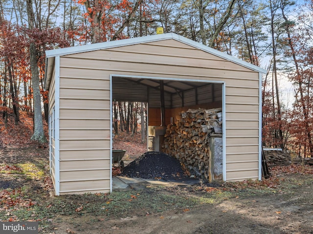 view of outdoor structure