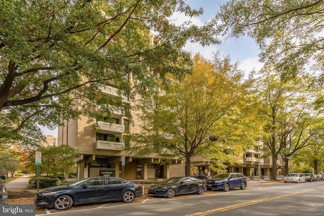 1250 4th St SW Unit W214, Washington, DC 20024 - view of building exterior