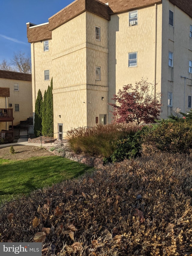 view of building exterior