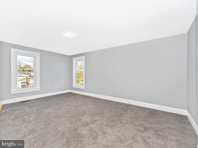 view of carpeted spare room