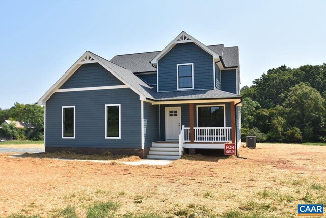 craftsman-style house with a porch