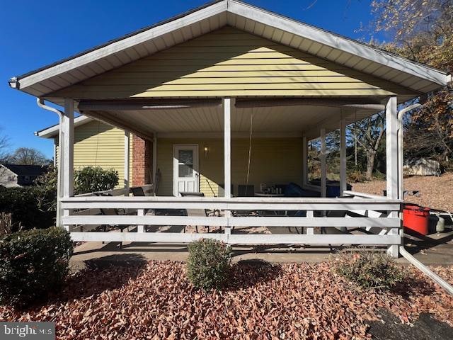 exterior space featuring a porch