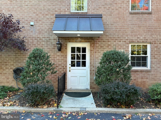 view of property entrance