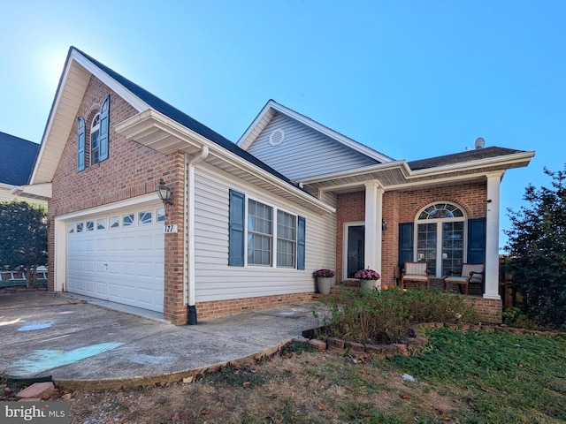 view of front of house featuring a garage