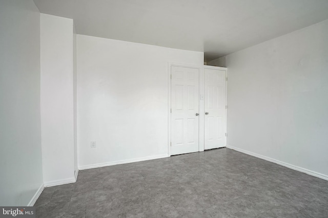 2544 N 25th St, Philadelphia, PA 19132 - unfurnished room featuring baseboards