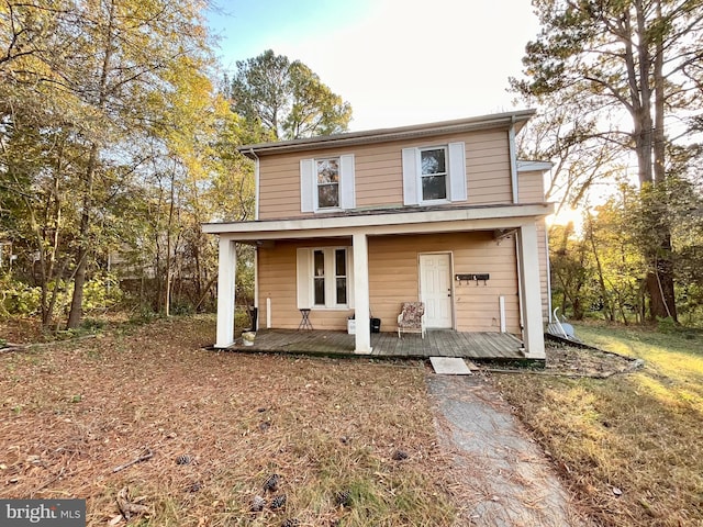 view of front of house with a porch