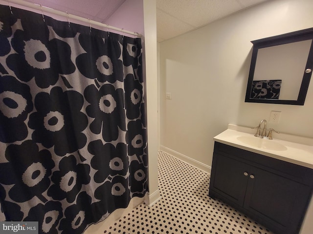 bathroom with vanity