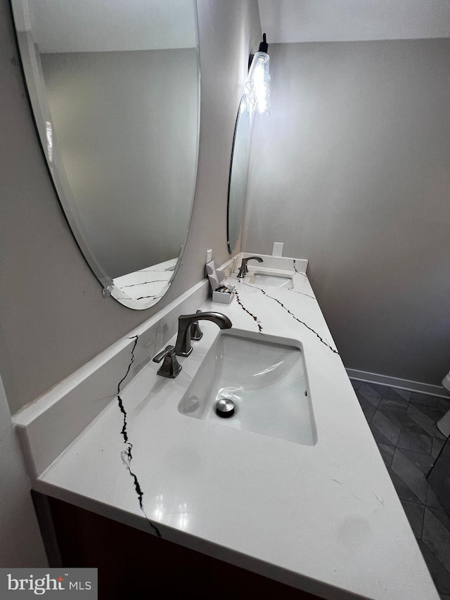 bathroom with vanity