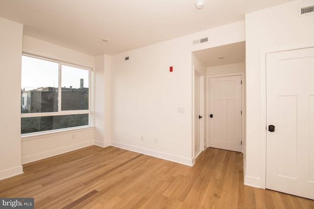 empty room featuring light hardwood / wood-style flooring