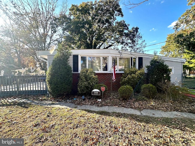 view of front of property