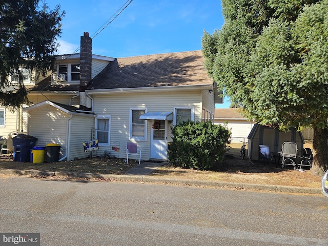 view of front of house