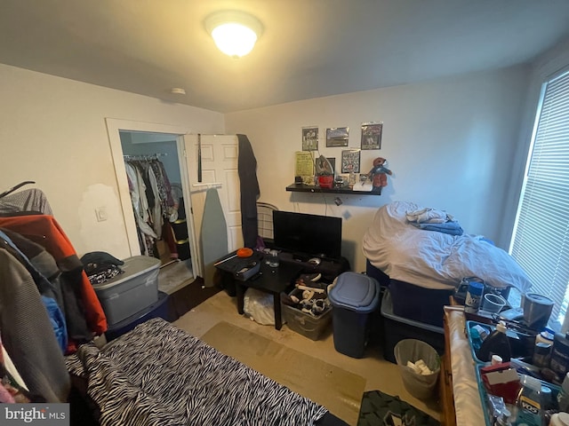 bedroom with a closet