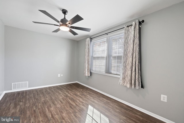 unfurnished room featuring wood-type flooring and ceiling fan