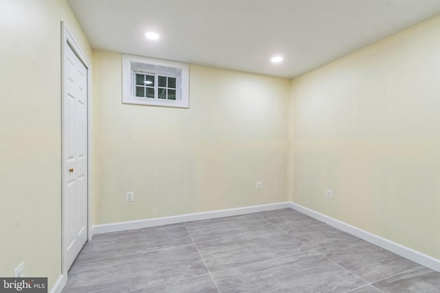 12700 Macduff Dr, Fort Washington, MD 20744 - finished below grade area with baseboards and recessed lighting