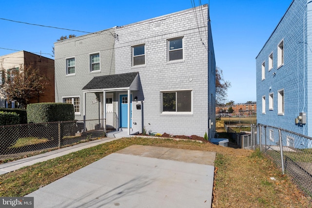 view of townhome / multi-family property