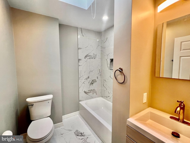 full bathroom with toilet, vanity, tiled shower / bath combo, and a skylight