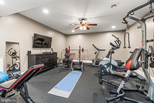 exercise area featuring ceiling fan