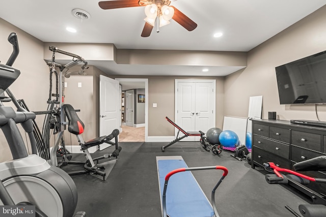 workout room with ceiling fan