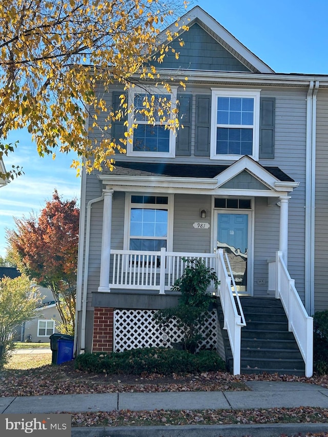 view of front facade with a porch